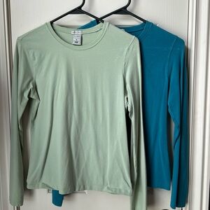 Old Navy Long Sleeve Tee Shirt Bundle of 2
